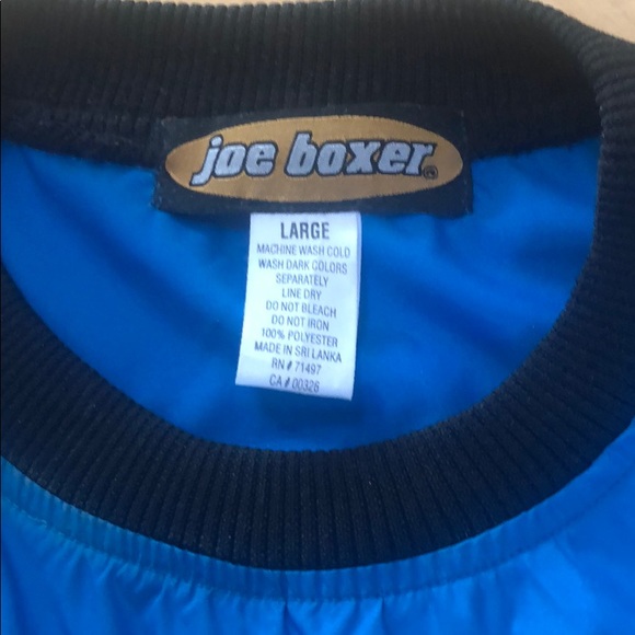 Men’s pull over running/windbreaker; clean; large - Picture 3 of 8